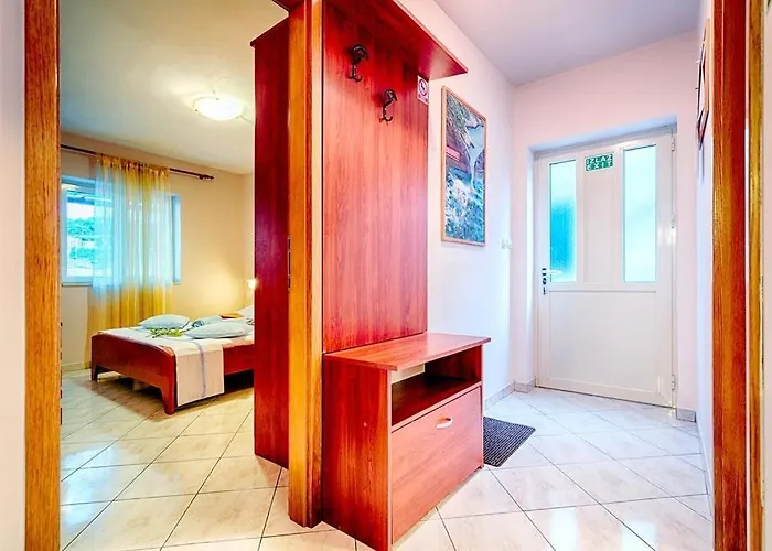 Apartman By The Sea Rukavac, - 15352 *